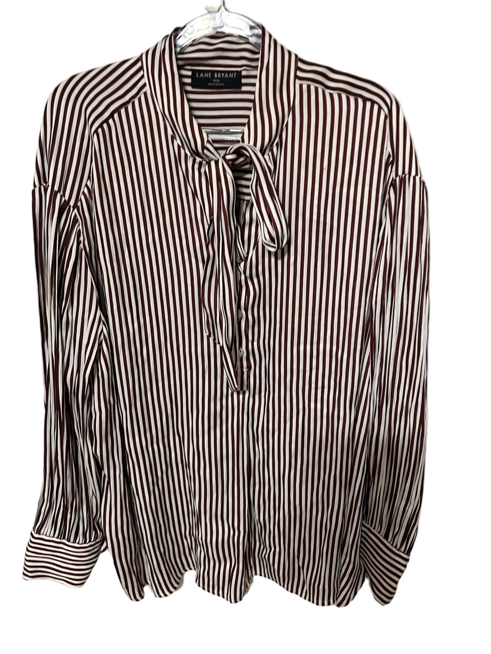 🎒Lane Bryant Burgundy/brown and White Striped Tie-Neck Top size 18-20 GUC